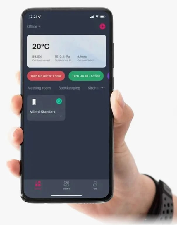 Приложение Milerd Wise на смартфоне