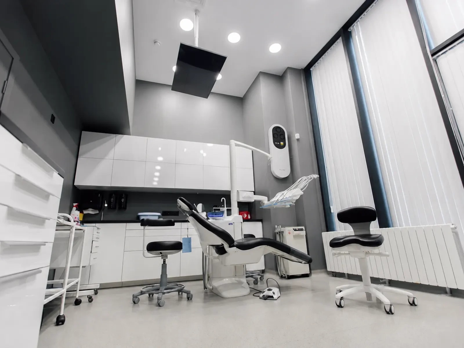 Рециркулятор Milerd DZR-1 PRO в кабинете Kovalchuk Clinic