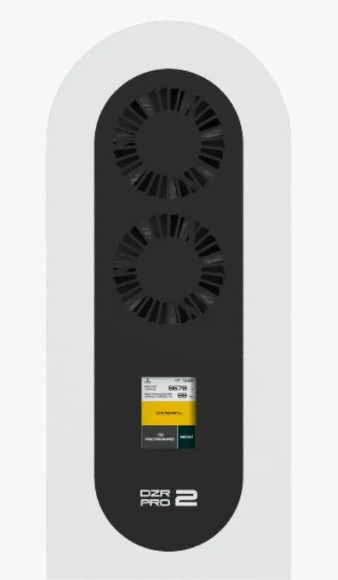 Панель управления Milerd DZR-2 PRO крупным планом